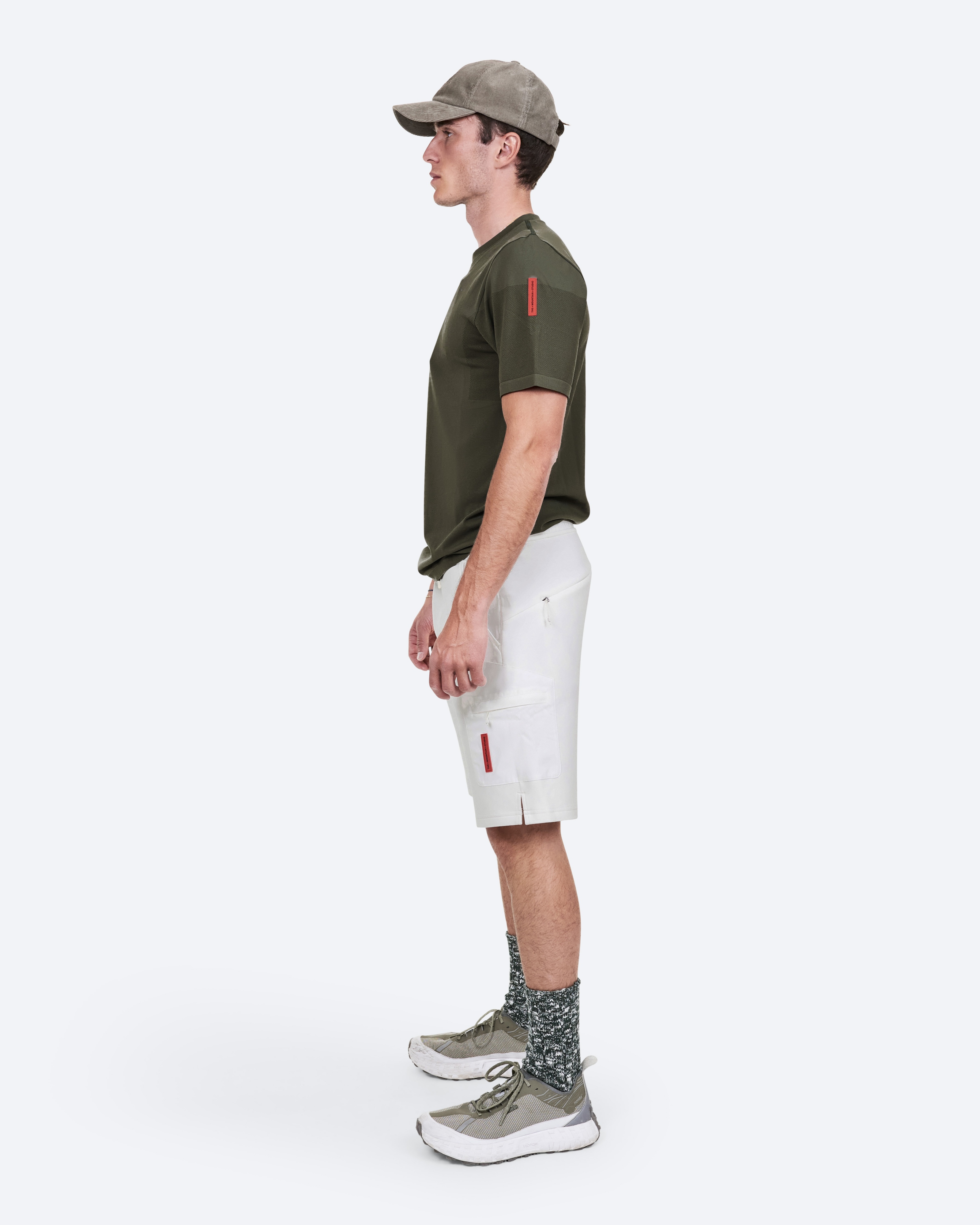 THE MOUNTAIN STUDIO - TECH T-SHIRT